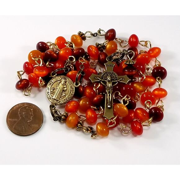 St Benedict Handmade 5 Decade Rosary, Brass Wire, Lucite Vintage Beads - Picture 9 of 10